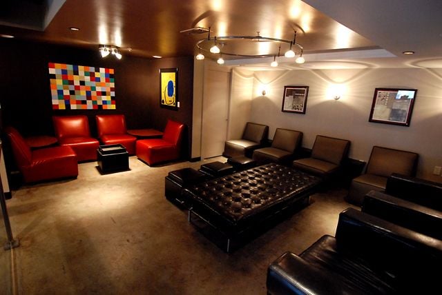 CRU Urban Lounge